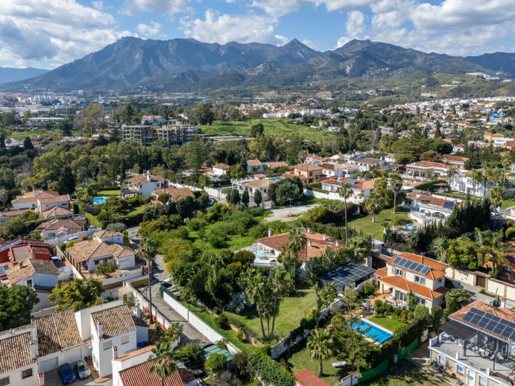 Detached Villa Marbella Málaga - image 49