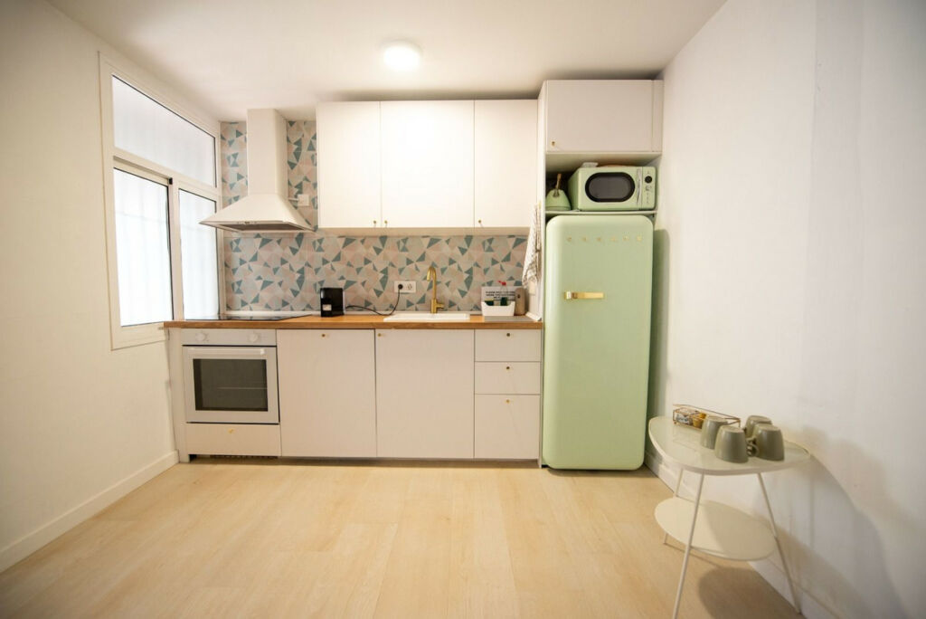 Middle Floor Apartment Málaga Centro Málaga - image 5