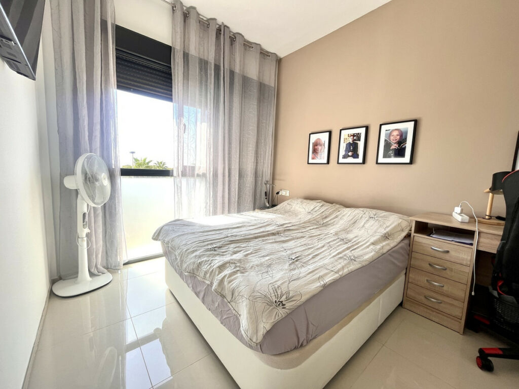 Penthouse Los Dolses Alicante - image 6