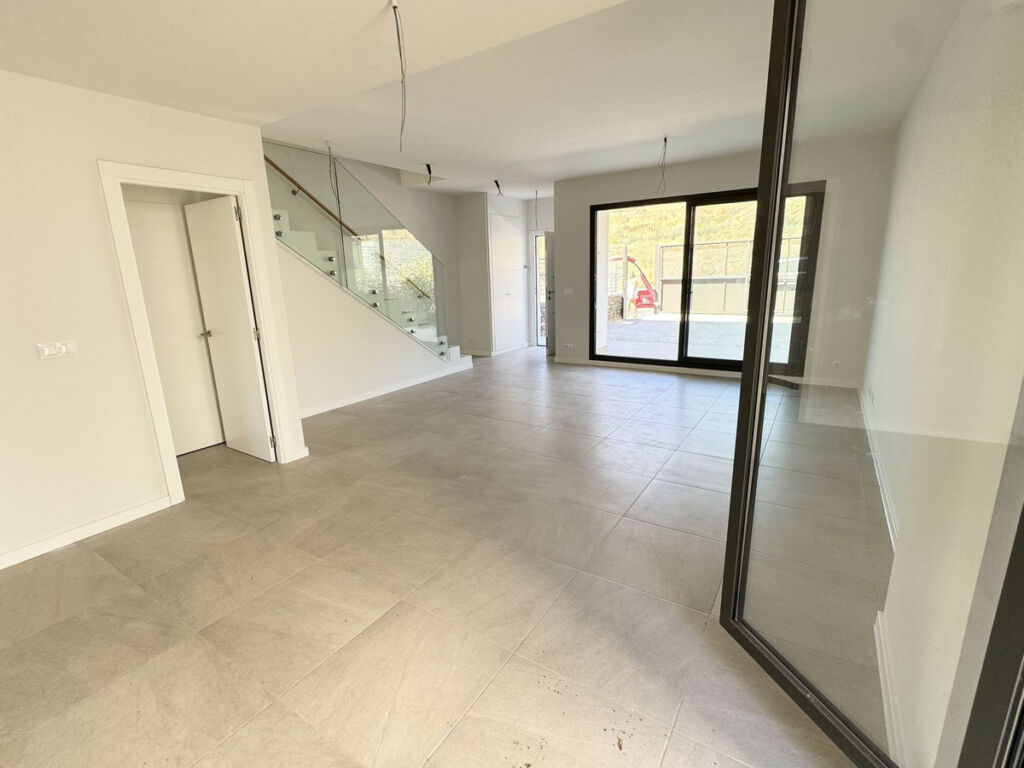 Semi-Detached House Riviera del Sol Málaga - image 5