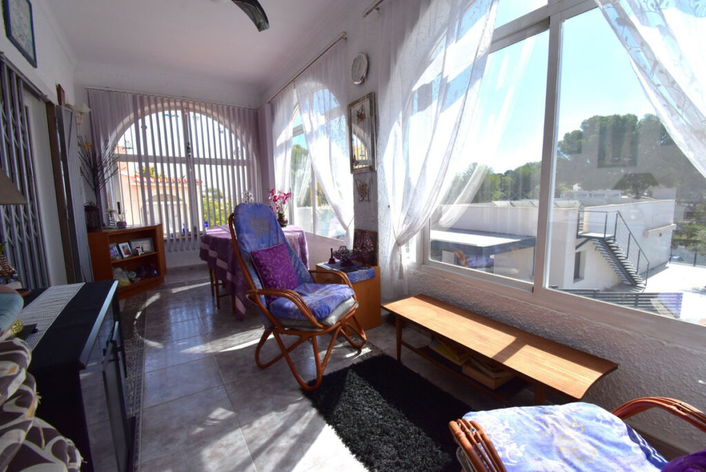 Detached Villa Los Balcones Alicante - image 5
