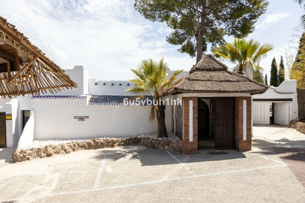 Detached Villa Mijas Málaga - image 5