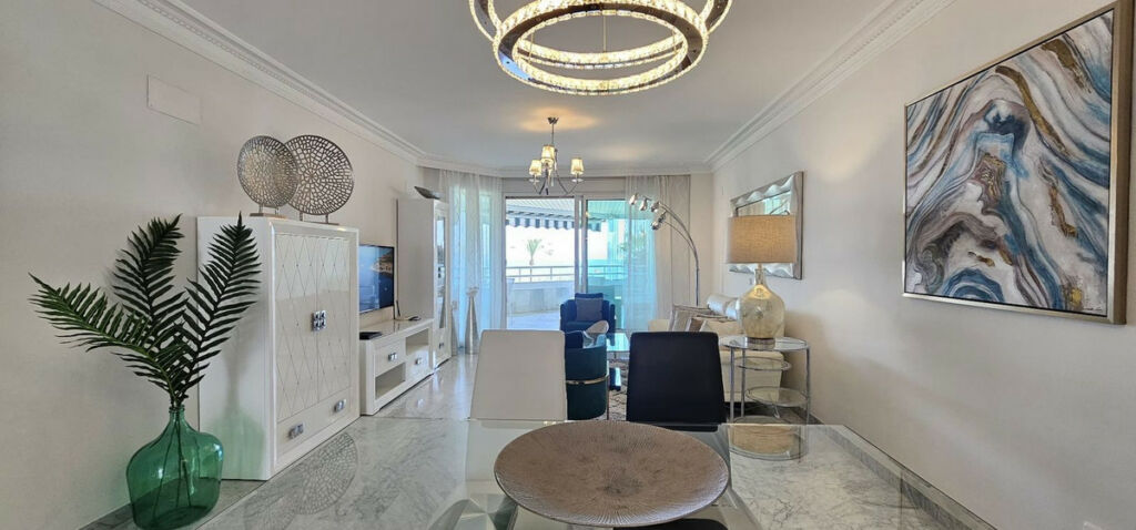 Ground Floor Apartment Marbella Málaga - image 5
