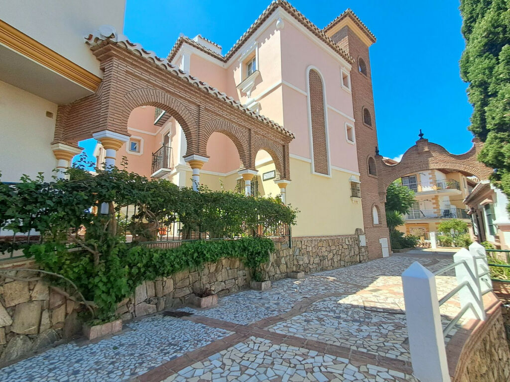 Detached Villa Mijas Costa Málaga - image 5