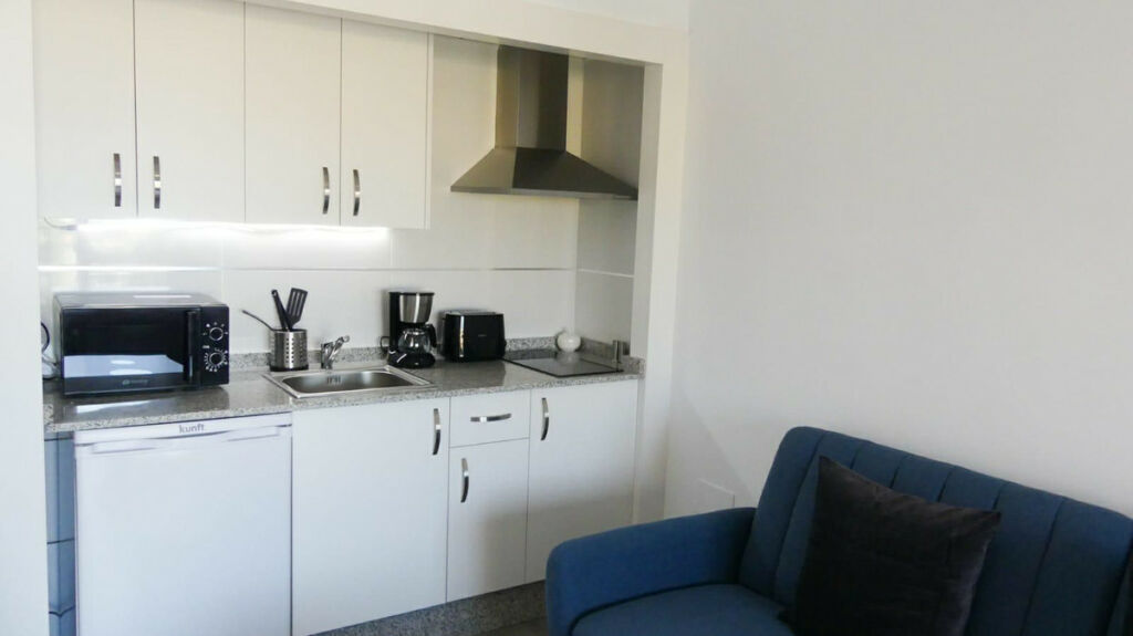 Top Floor Apartment Benalmadena Málaga - image 5