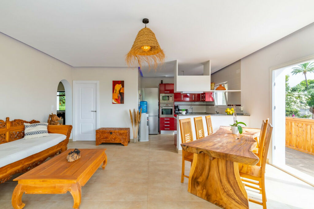 Detached Villa Moraira Alicante - image 5