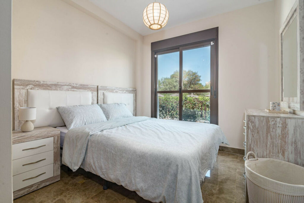 Ground Floor Apartment Selwo Málaga - image 5