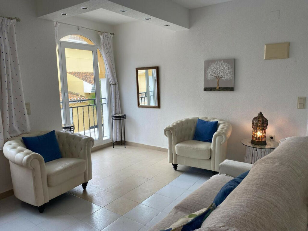 Top Floor Apartment Villamartin Alicante - image 5