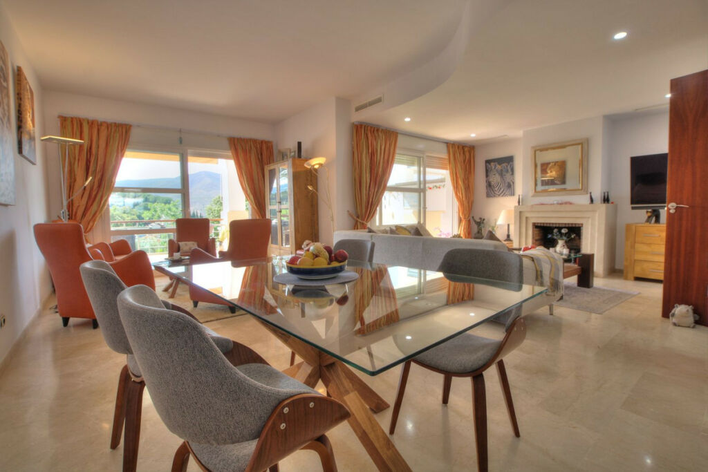 Townhouse La Cala Golf Málaga - image 5