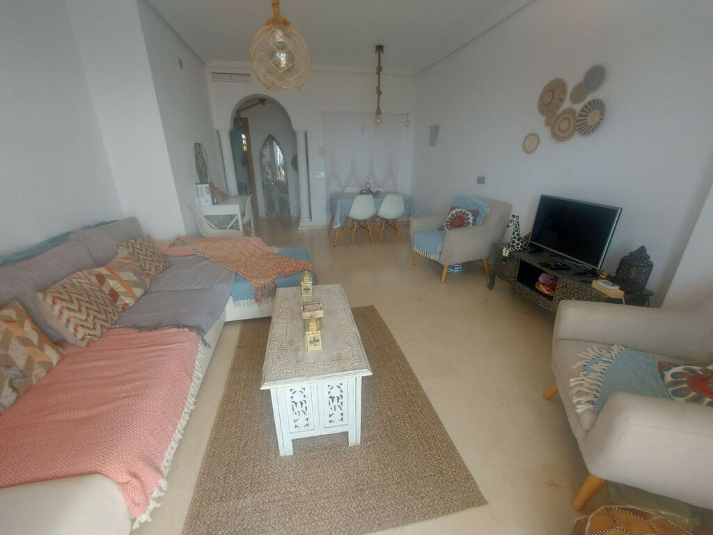 Middle Floor Apartment La Duquesa Málaga - image 5