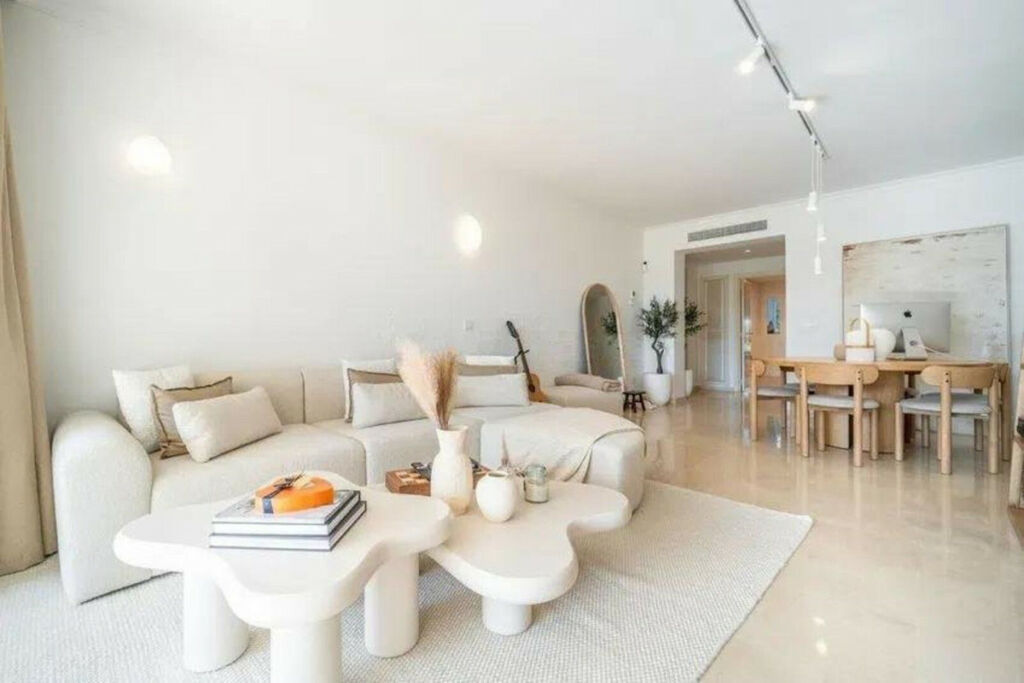 Ground Floor Apartment La Quinta Málaga - image 4