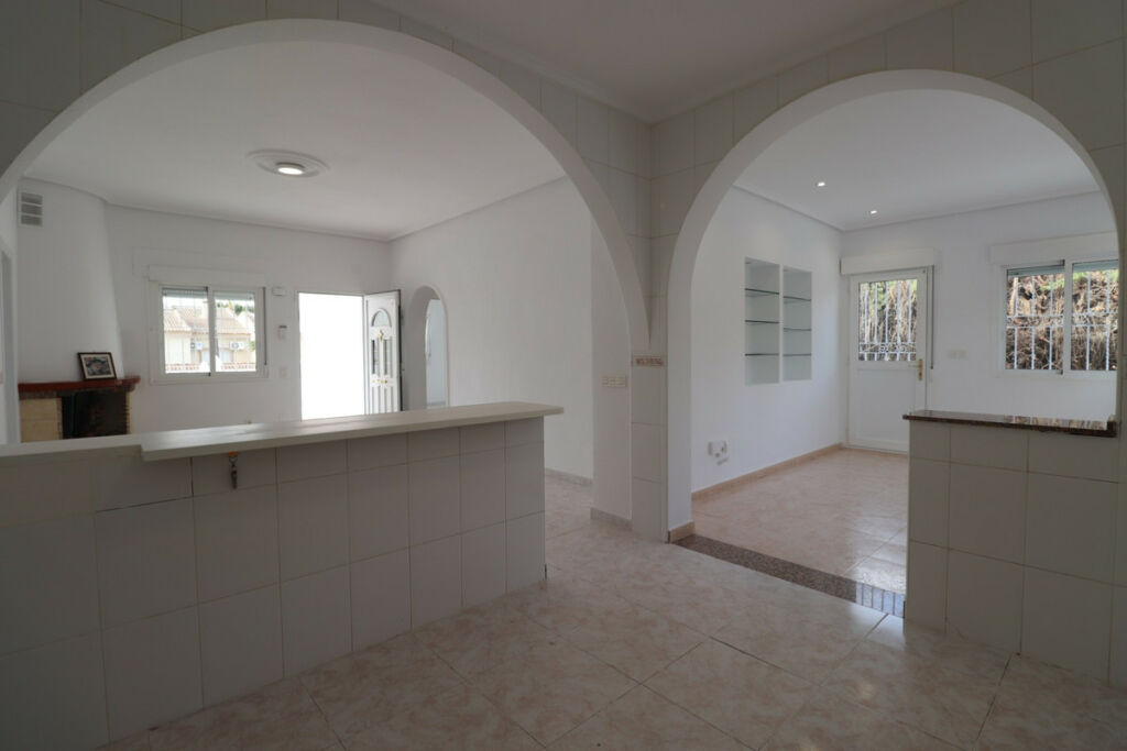 Detached Villa Dona Pepa Alicante - image 5
