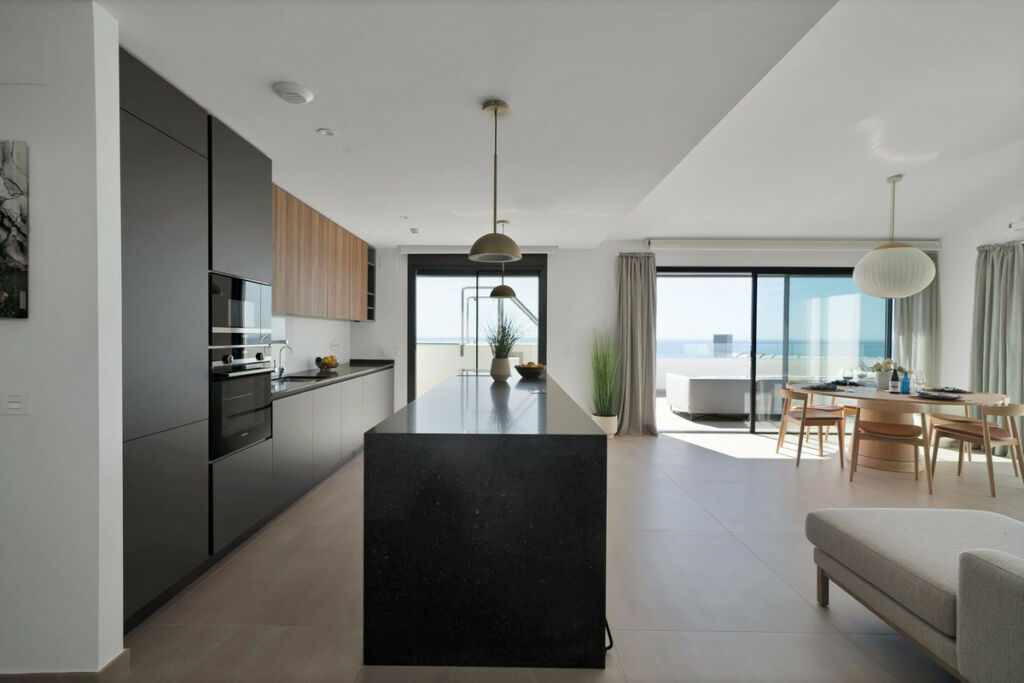Penthouse Fuengirola Málaga - image 5