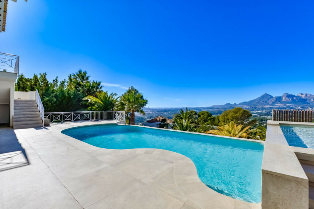 Detached Villa Altea Hills Alicante - image 5