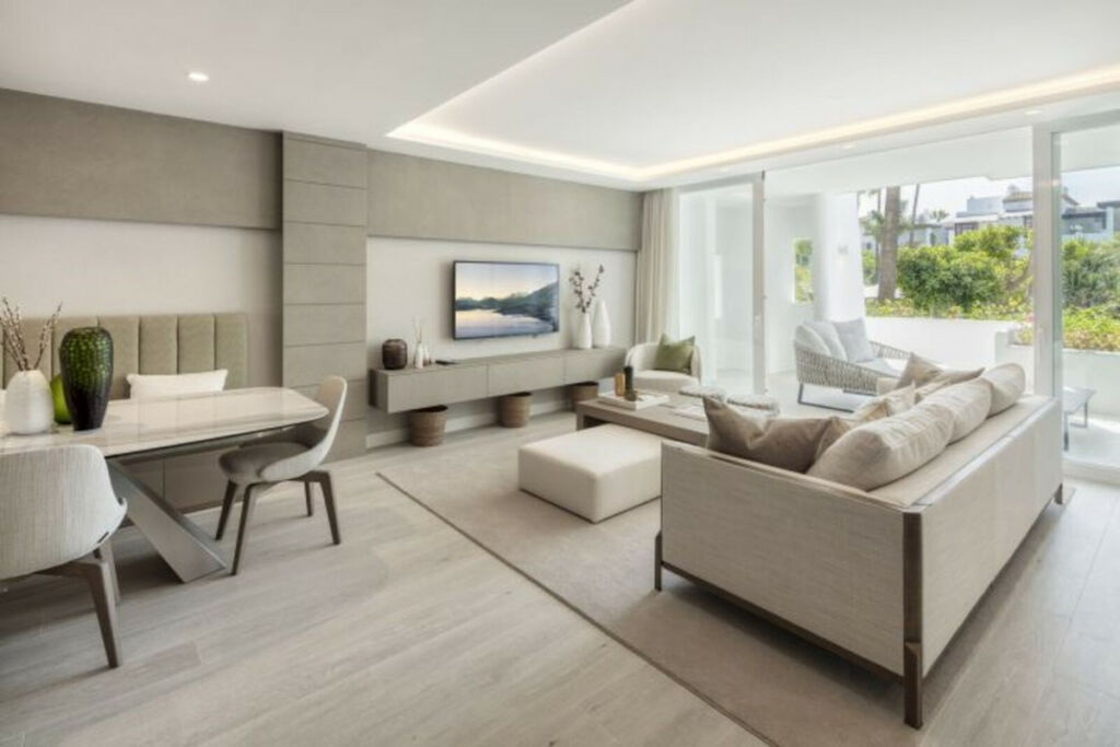 Ground Floor Apartment Marbella Málaga - image 5