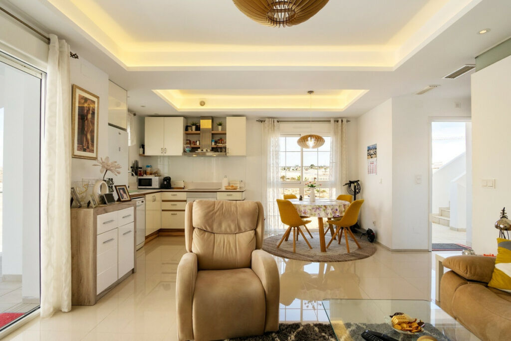 Penthouse Dona Pepa Alicante - image 8