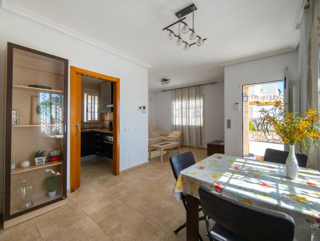 Detached Villa La Mata Alicante - image 4