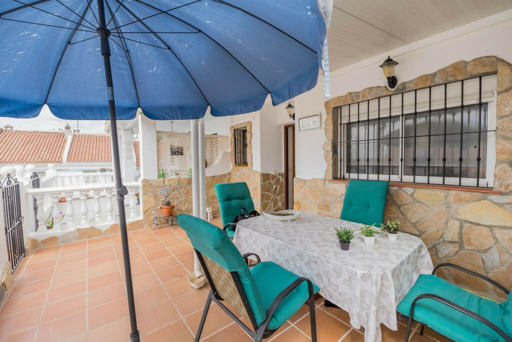 Townhouse El Coto Málaga - image 5