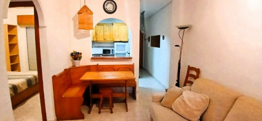 Ground Floor Apartment Playa de los Locos Alicante - image 5