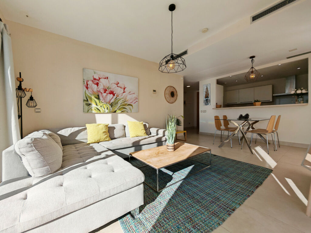 Penthouse Altos de los Monteros Málaga - image 5