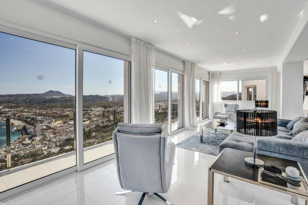 Detached Villa Javea Alicante - image 5