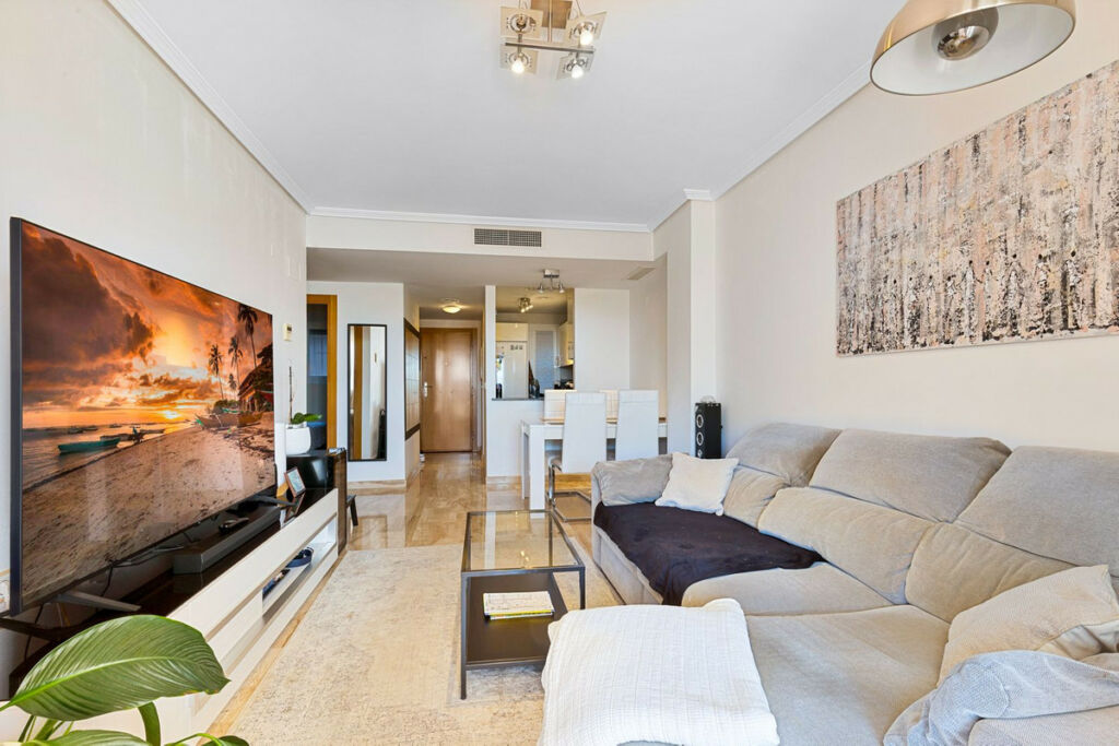 Ground Floor Apartment Benalmadena Málaga - image 5