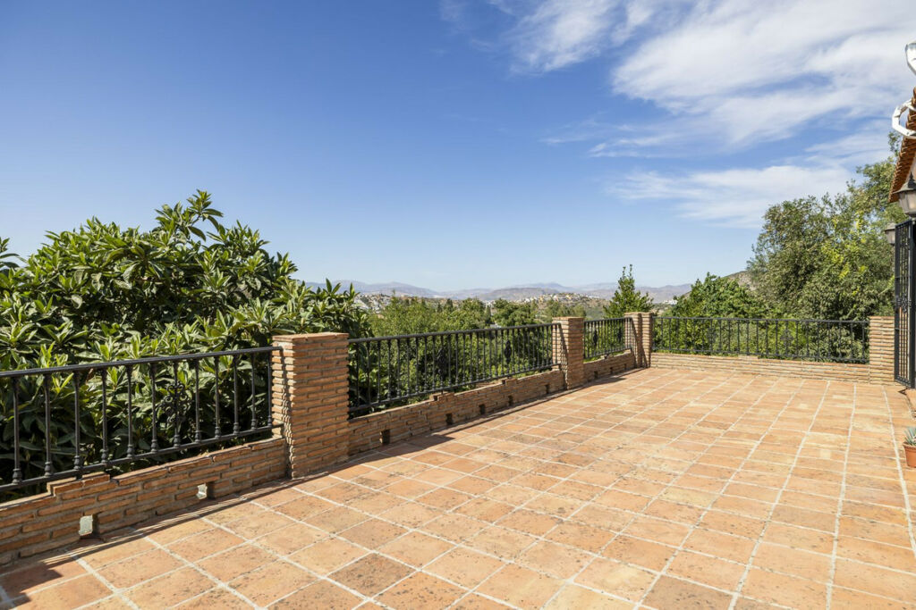 Detached Villa Coín Málaga - image 5