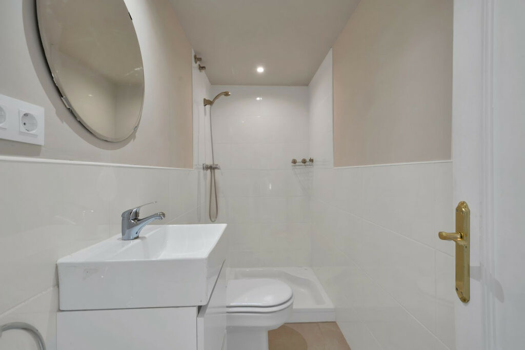 Townhouse El Paraiso Málaga - image 5