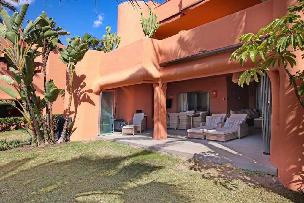 Ground Floor Apartment Marbella Málaga - image 5