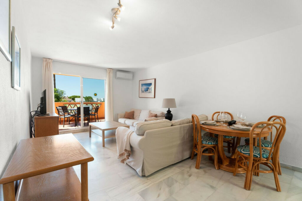 Ground Floor Apartment Marbella Málaga - image 5