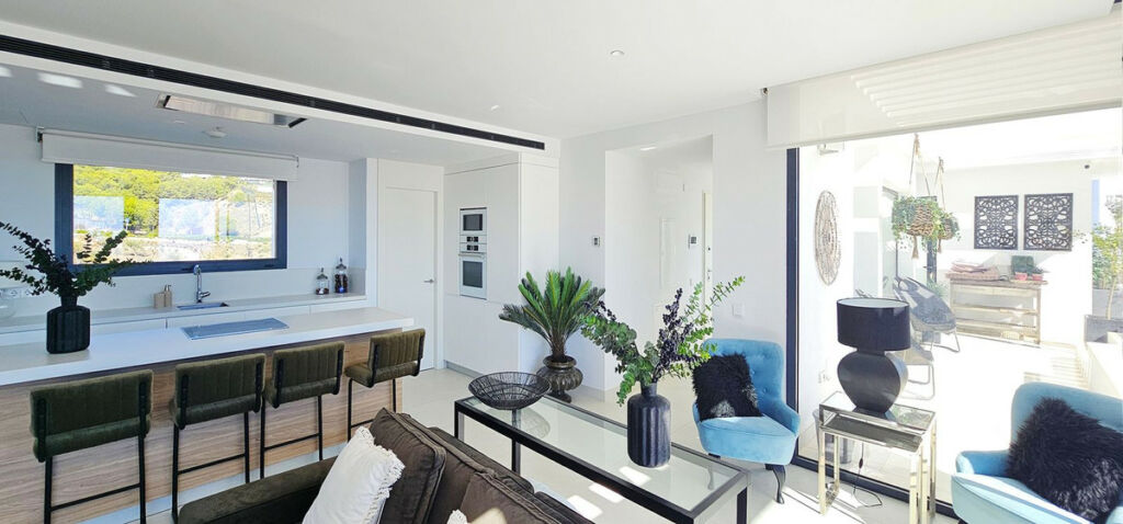 Penthouse Fuengirola Málaga - image 5