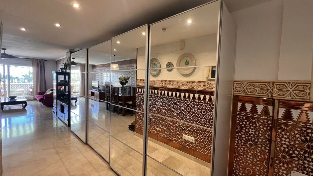 Penthouse San Pedro de Alcántara Málaga - image 5