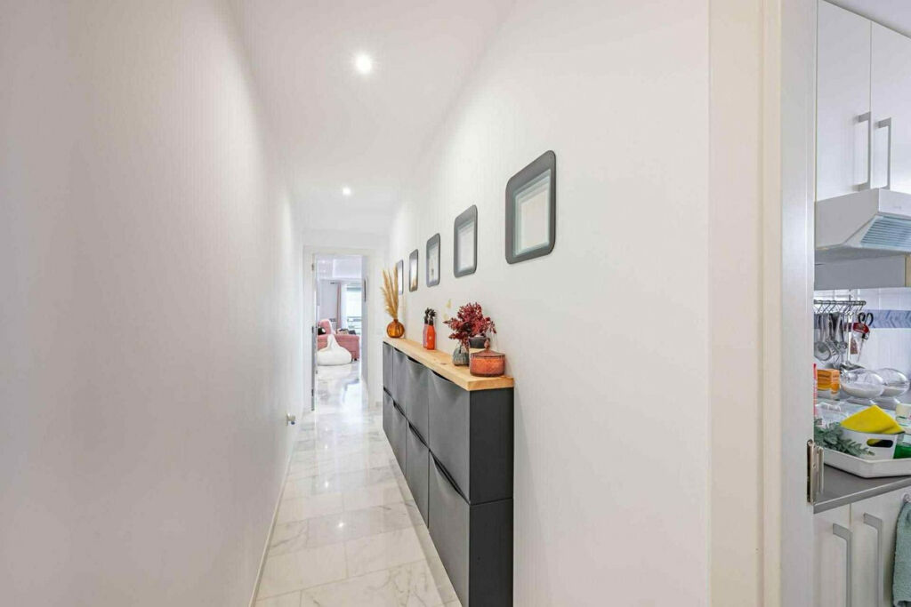 Top Floor Apartment Casares Málaga - image 5