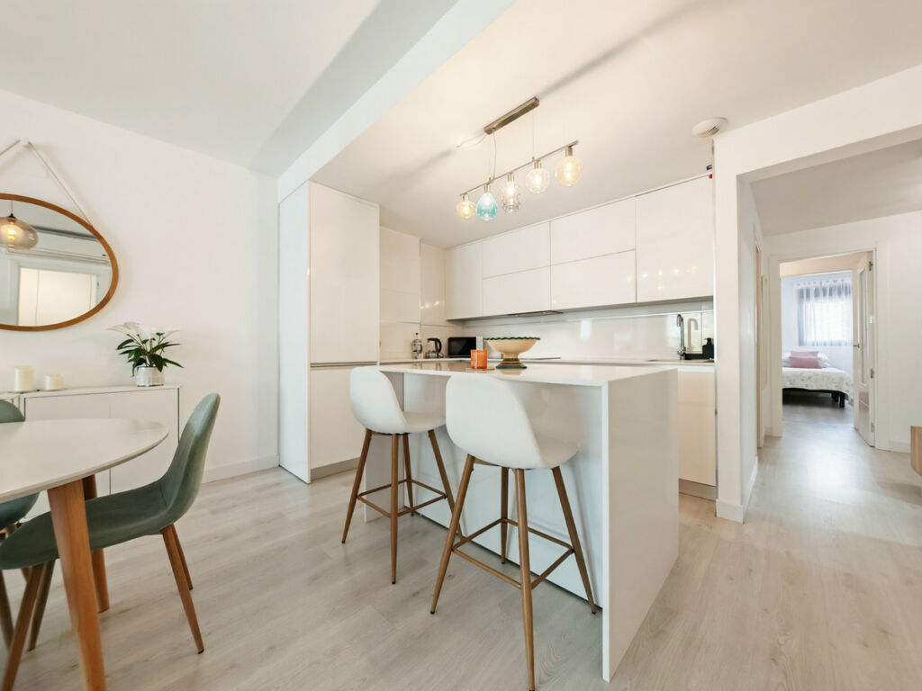 Middle Floor Apartment Mijas Costa Málaga - image 5