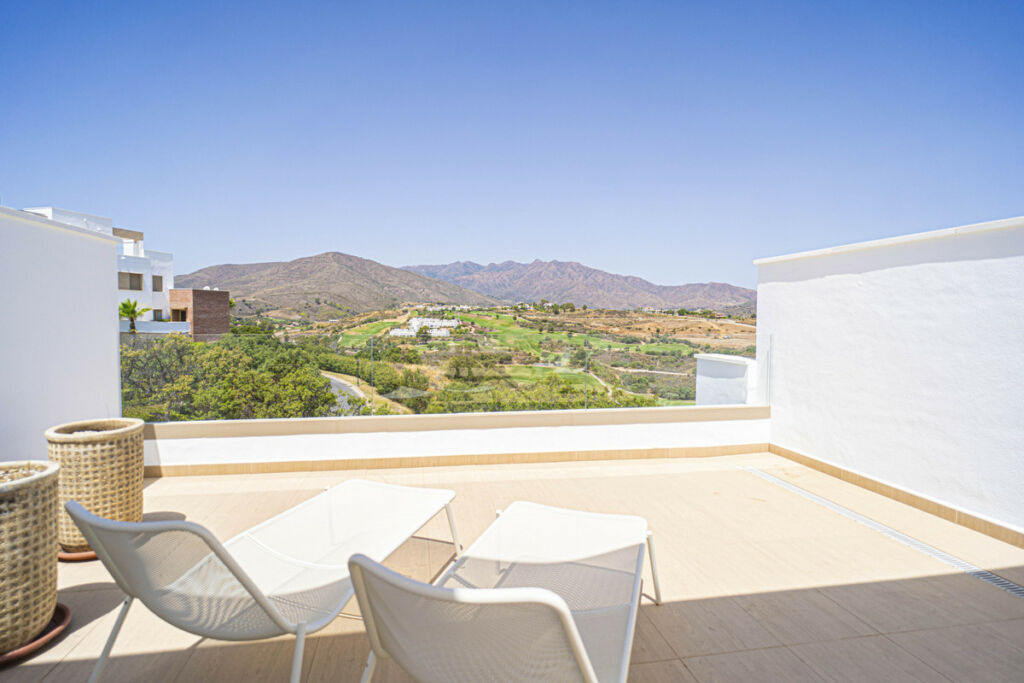 Townhouse La Cala Golf Málaga - image 5
