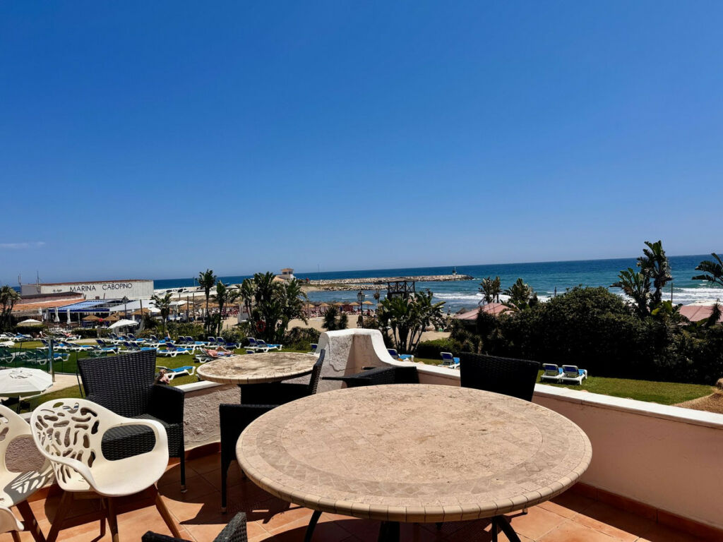 Penthouse Puerto de Cabopino Málaga - image 5