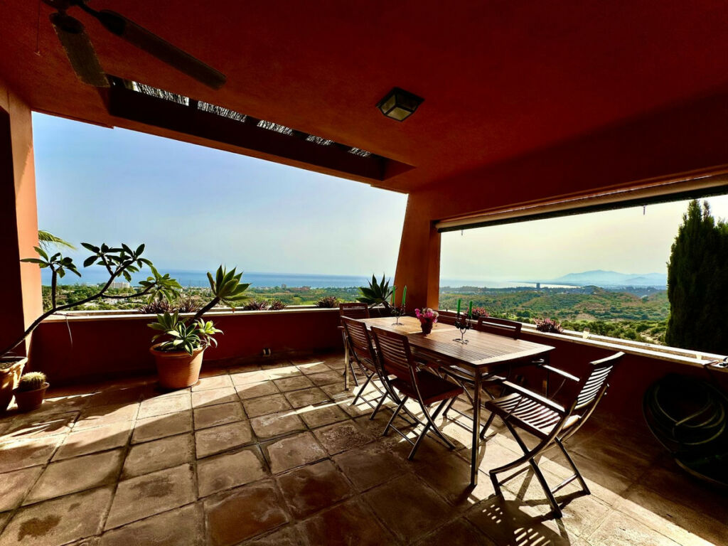 Penthouse El Rosario Málaga - image 5