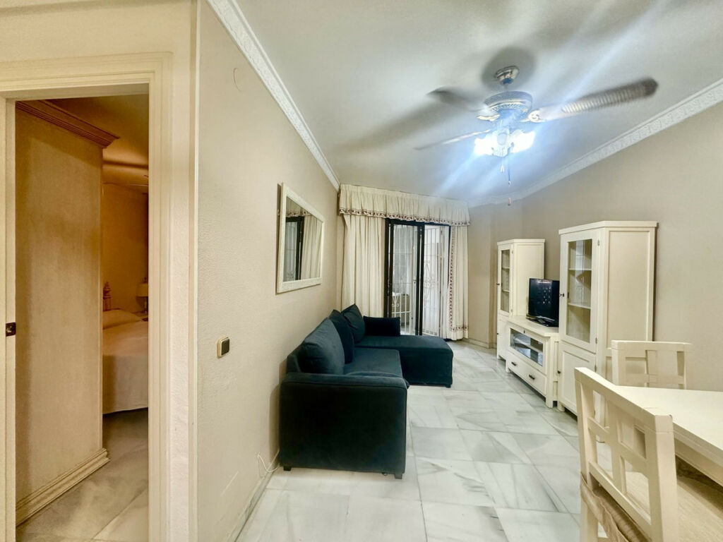 Ground Floor Apartment Marbella Málaga - image 5