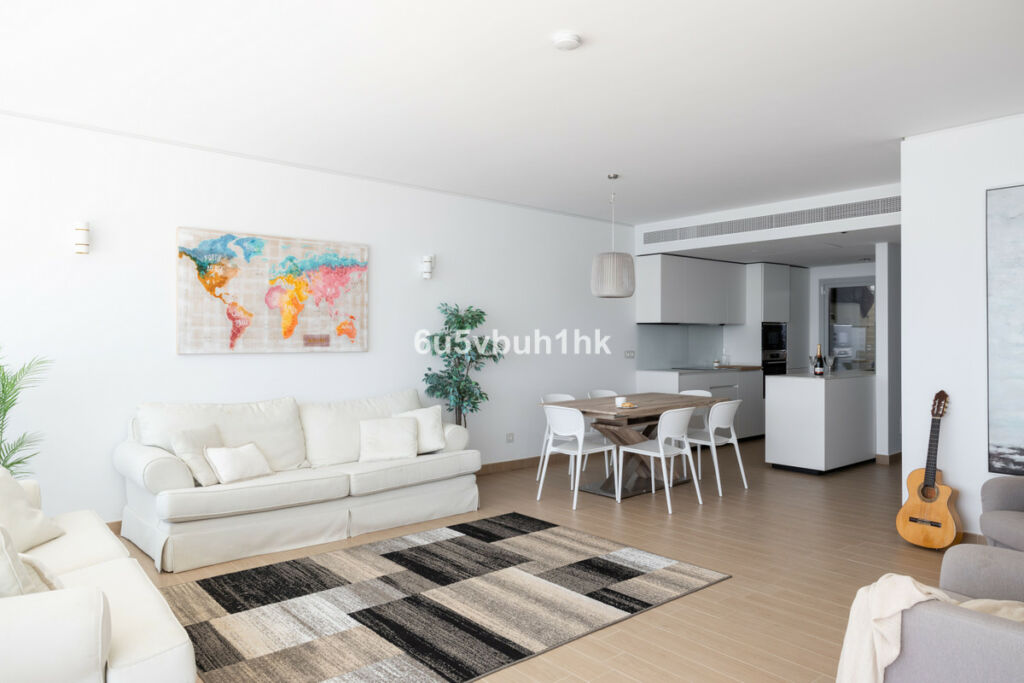 Penthouse Fuengirola Málaga - image 5