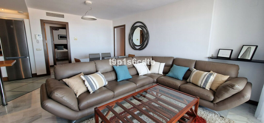 Middle Floor Apartment Puerto Banús Málaga - image 5