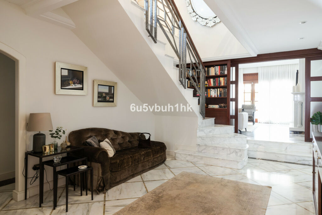 Detached Villa Málaga Málaga - image 6
