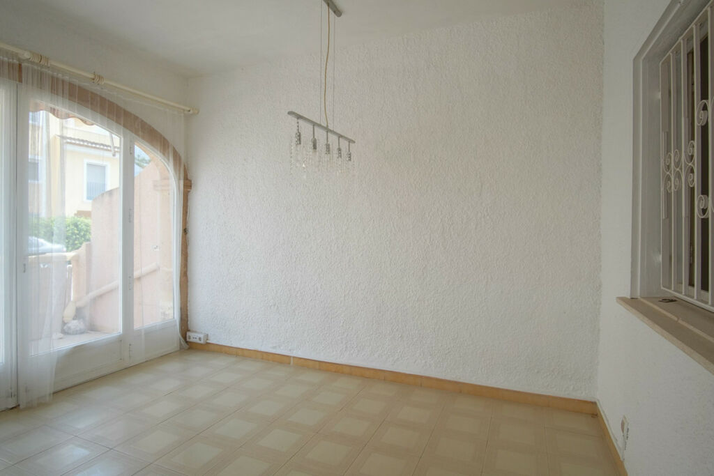 Ground Floor Apartment Denia Alicante - image 5
