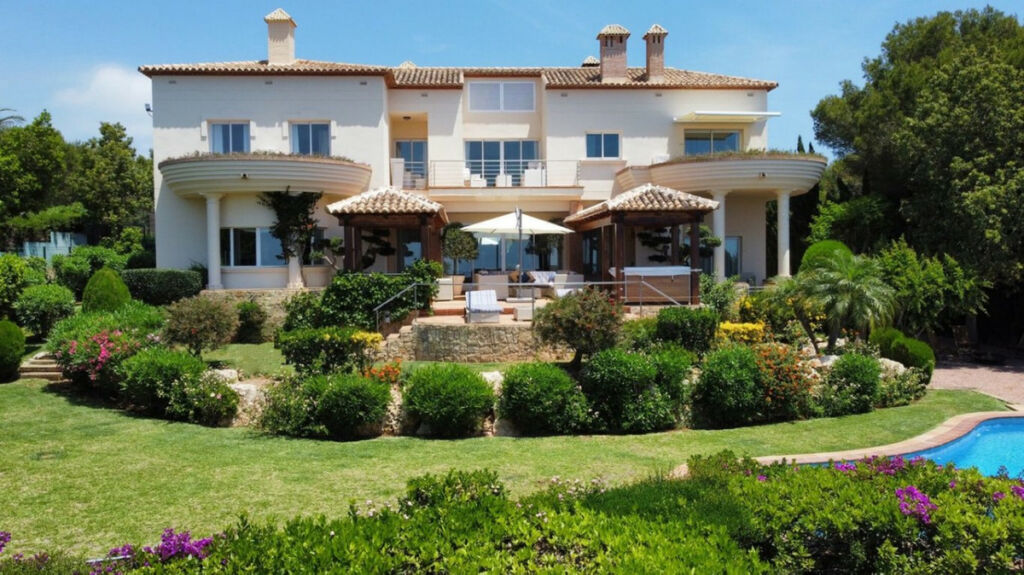 Detached Villa Javea Alicante - image 5