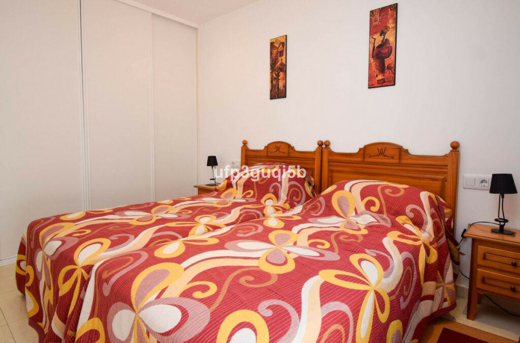 Top Floor Apartment Torrequebrada Málaga - image 5