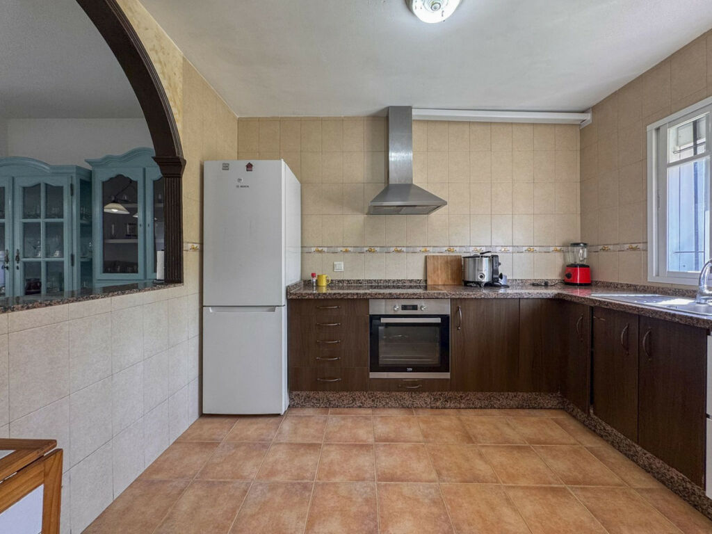 Townhouse Manilva Málaga - image 5