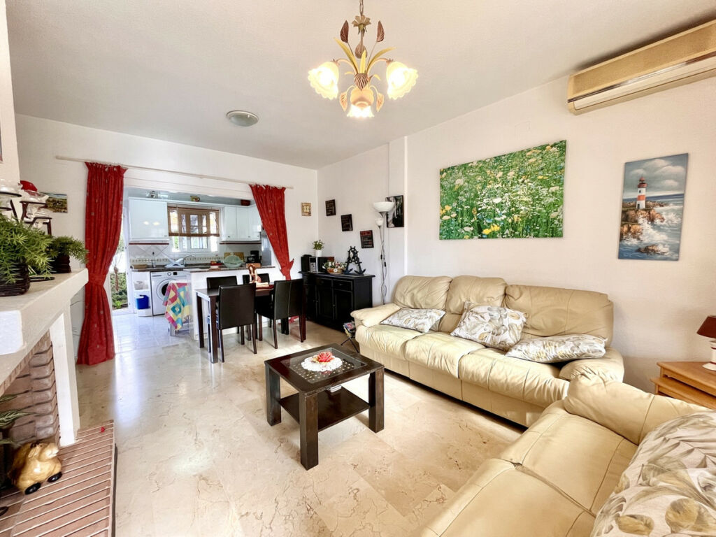 Ground Floor Apartment Playa Flamenca Alicante - image 5