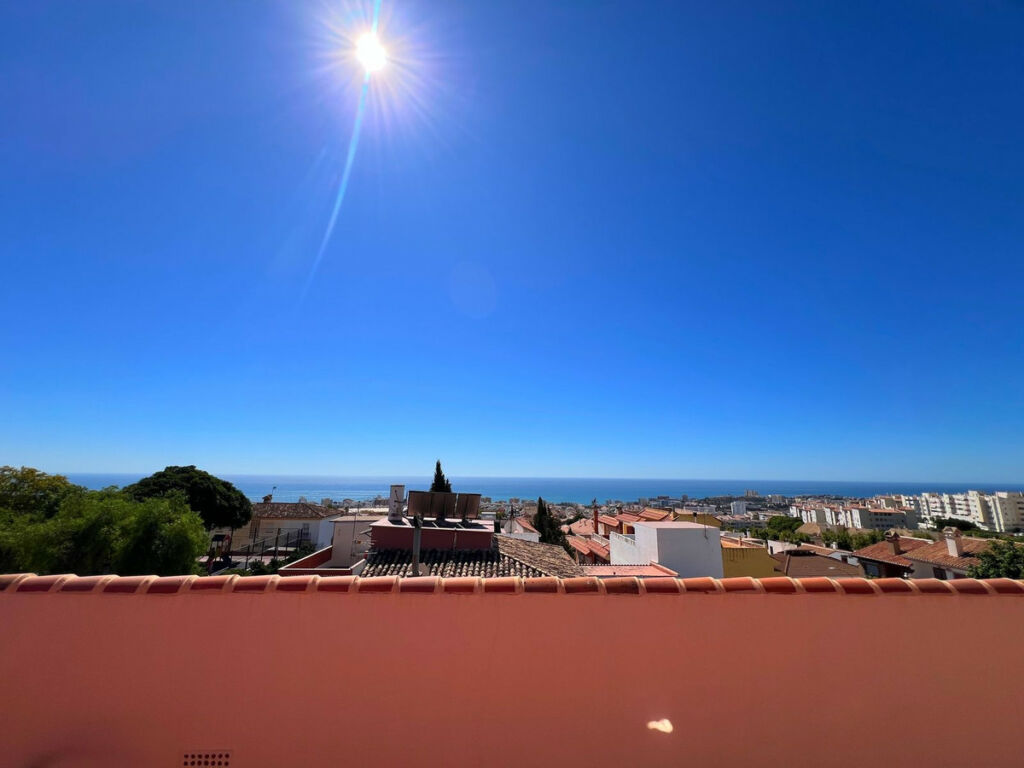 Semi-Detached House Benalmadena Málaga - image 5