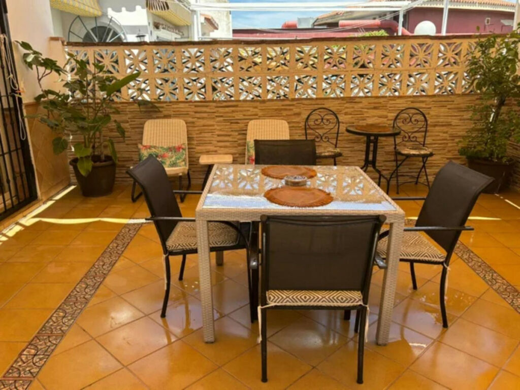 Semi-Detached House Alhaurín de la Torre Málaga - image 5