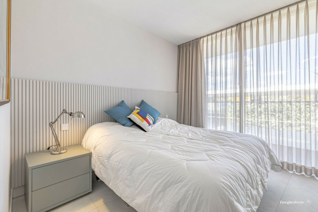 Middle Floor Apartment Estepona Málaga - image 5