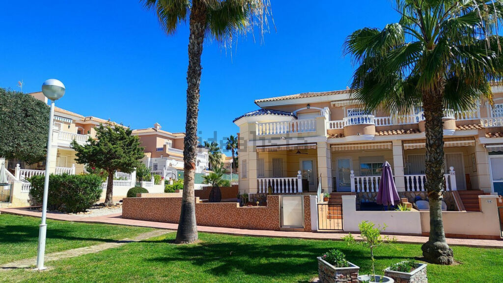 Semi-Detached House Ciudad Quesada Alicante - image 5